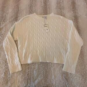 Nordstrom Ivory Cable Knit Sweater Women’s Medium Crewneck Classic Cozy NWT